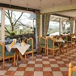 Waldhotel Eskeshof 4*