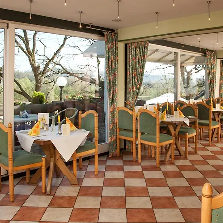 Waldhotel Eskeshof 4*