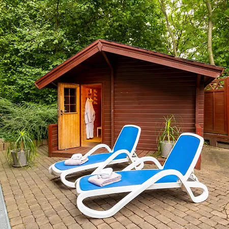 Waldhotel Eskeshof Hotel 4*