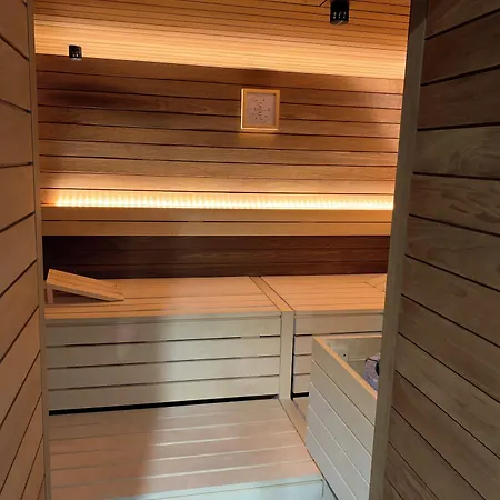 Hotell Waldhotel Eskeshof 4*