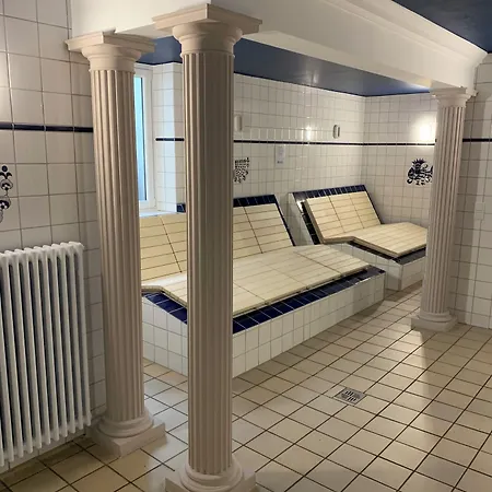 Waldhotel Eskeshof 4*